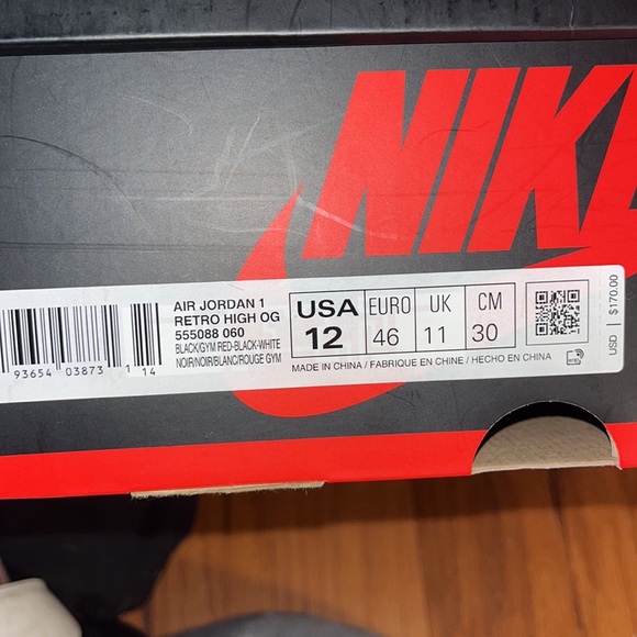 Air Jordan 1 Retro High OG - Picture 10 of 11